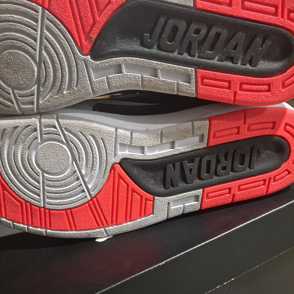 Jordan 2 - Picture 3 of 6